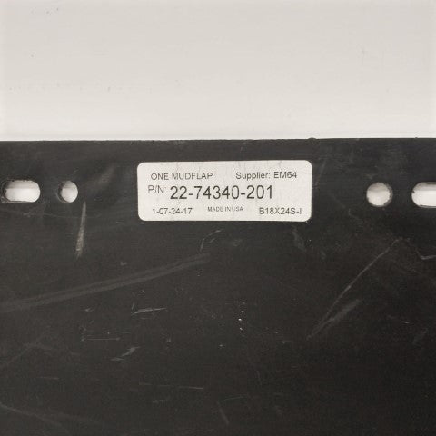 Used Freightliner LH/RH 18" x 24" Straight Mud Flap - P/N 22-74340-201 (6742914990166)