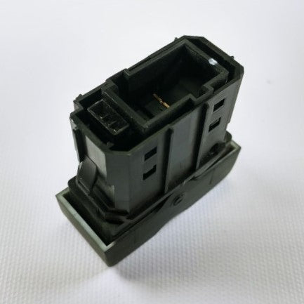Freightliner Cascadia Utility Lamp Switch - P/N A06-53782-003