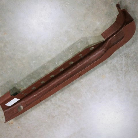 Freightliner Argosy Fascia Step Panel Right-Hand - P/N 18-42434-001 (3939534307414)