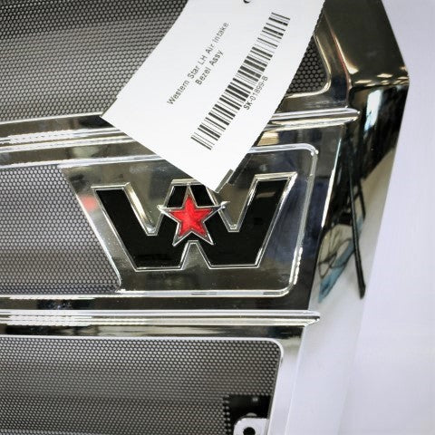 Western Star LH Air Intake Bezel Assembly- Missing Piece P/N A17-21367-000 (4585162014806)