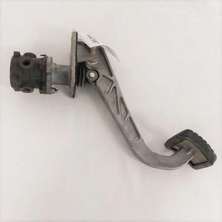 Used Freightliner P3 Foot Brake Valve Pedal -P/N A12-28399-001 (6725497978966)