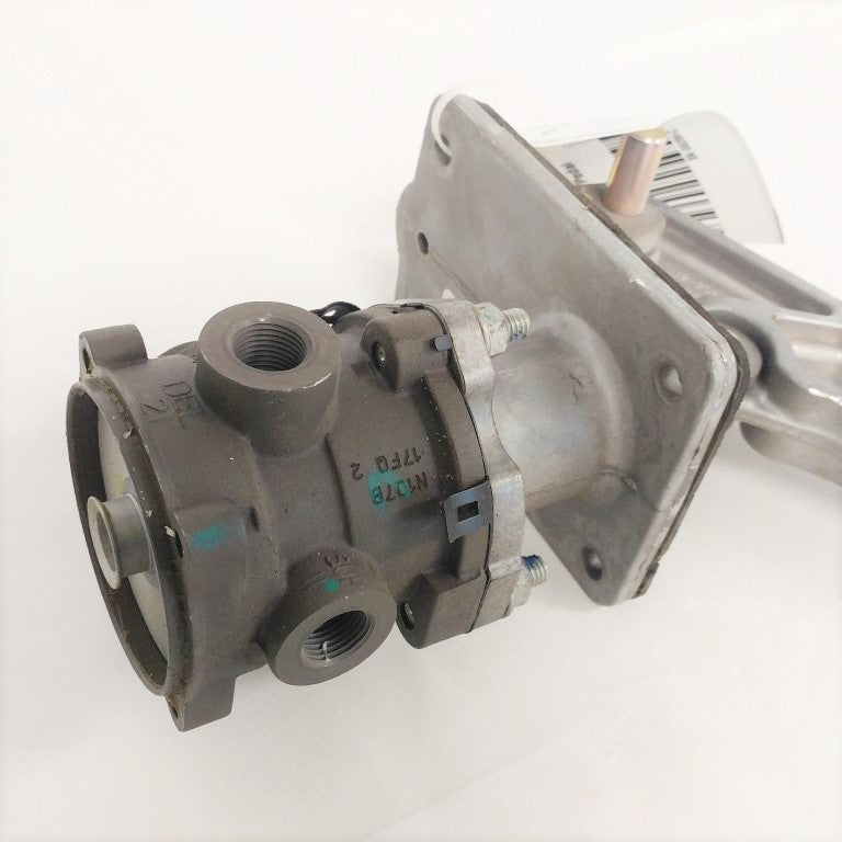 Used Freightliner P3 Foot Brake Valve Pedal -P/N A12-28399-001 (6725497978966)