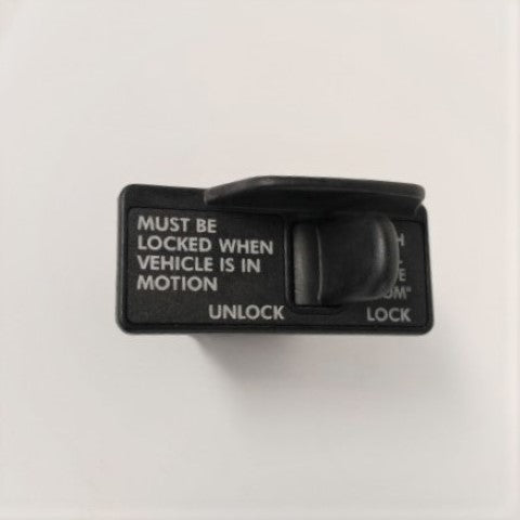 Freightliner 2-Way Momentar Toggle Valve Assembly - P/N GTD 3270 15 (6584501928022)