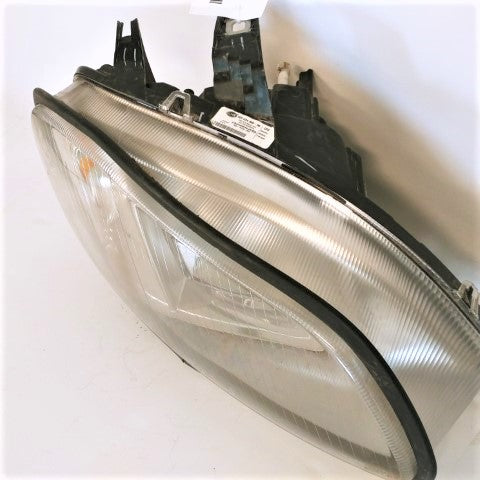 Damaged Freightliner M2 RH Headlamp Assembly - P/N:  A06-75732-005 (4739435331670)