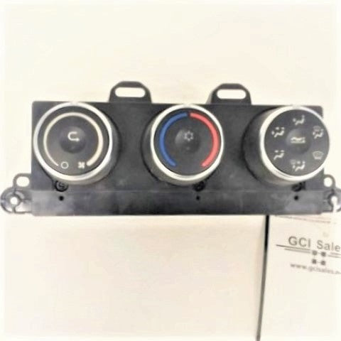 Used Freightliner Main Sleeper HVAC Control - P/N A22-73671-001 (6604092637270)