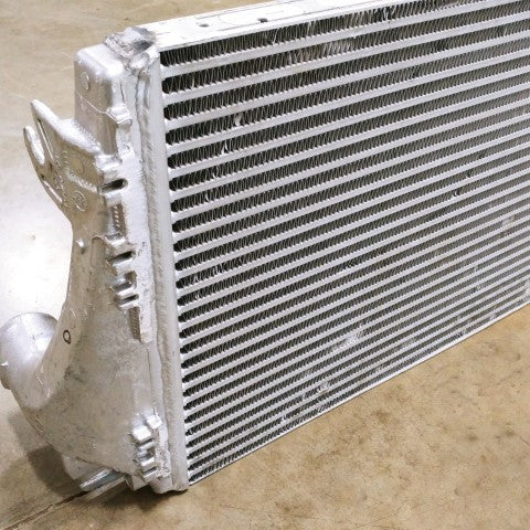 Behr M2 Charge Air Cooler P/N: 01-32338-000 (4804325834838)
