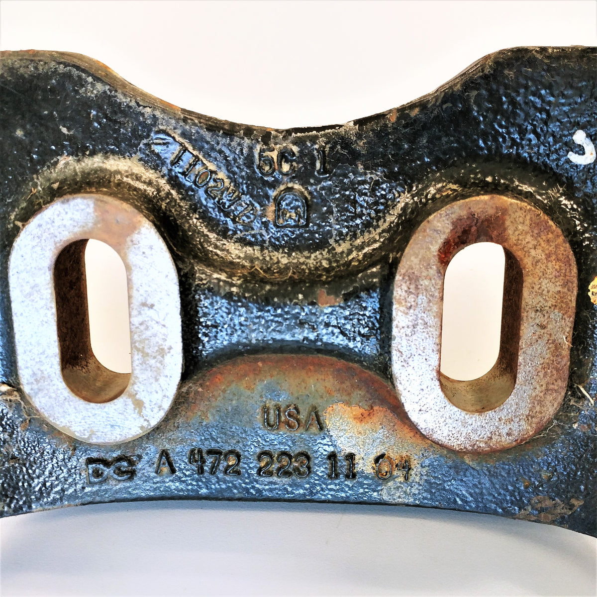 Detroit Diesel Engine Mount - P/N: DDE A4722231104, DDE A4722232004 (4831538118742)