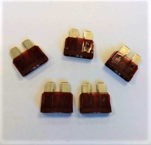 Lot Of 5 Fuses 7.5A - P/N: 23-12538-007 (4846940323926)