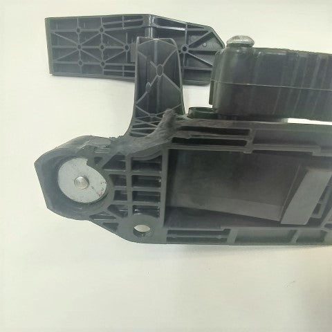 Damaged Freightliner Accelerator/Throttle Pedal - P/N A01-33821-001 (4127090278486)