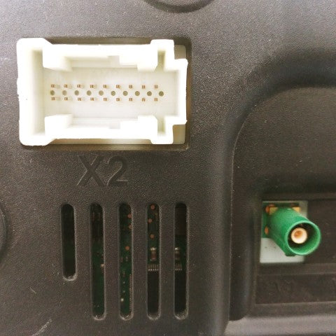 Freightliner 6-Gauge Instrument Cluster-MPH (Some Damage) - P/N A22-75412-001 (4375582933078)