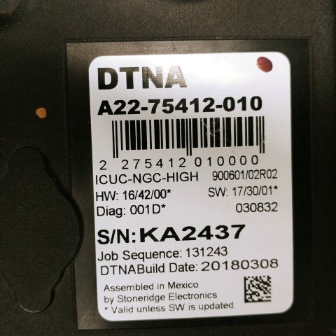 Freightliner 6-Gauge Instrument Cluster-km/h (Damaged)--P/N A22-75412-010, 110 (4378350026838)