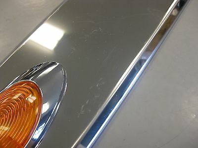 Freightliner RH SS Under Door Trim Panel w/ Lights P/N A22-64708-003 (4023539105878)