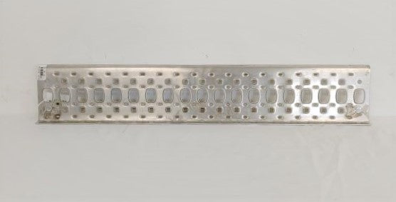 Used Western Star 5700 37 ¾" Lower Polished Tread Step - P/N 22-71136-002 (6732119441494)
