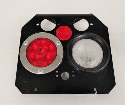 Used Trucklite LH Under Flange Tail Light Bracket - P/N: 06-95121-000 (6760974155862)