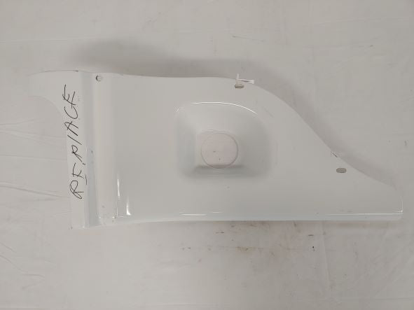 Used Freightliner M2 RH w/ ECO Fixed Under Cab Cover - P/N 18-69206-003 (6781265182806)