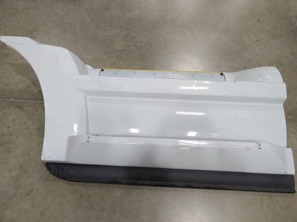Used Western Star 5700 LH FWD Sleeper Fairing Panel Assy - P/N 22-71132-004 (6777856524374)