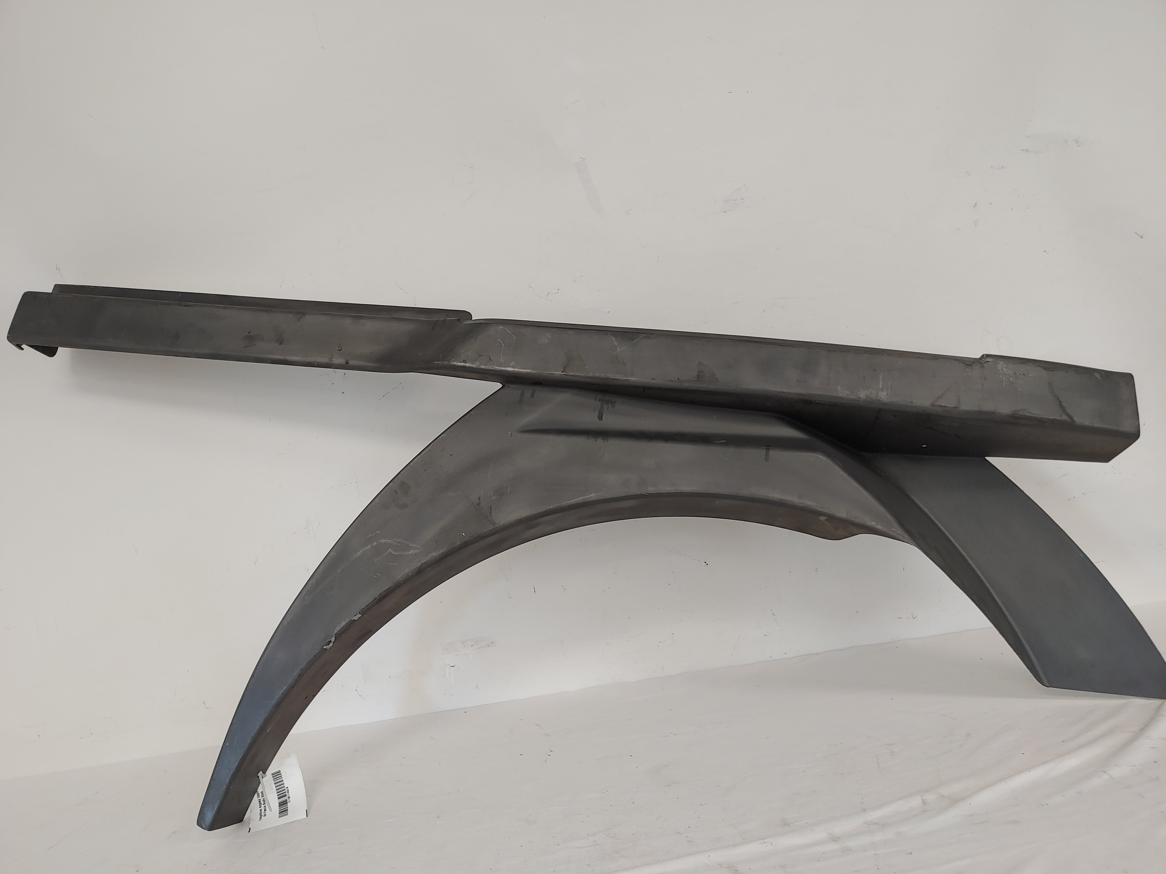 Freightliner Argosy Upper RH Fascia Body Step - P/N 17-19011-000 (7999728910652)
