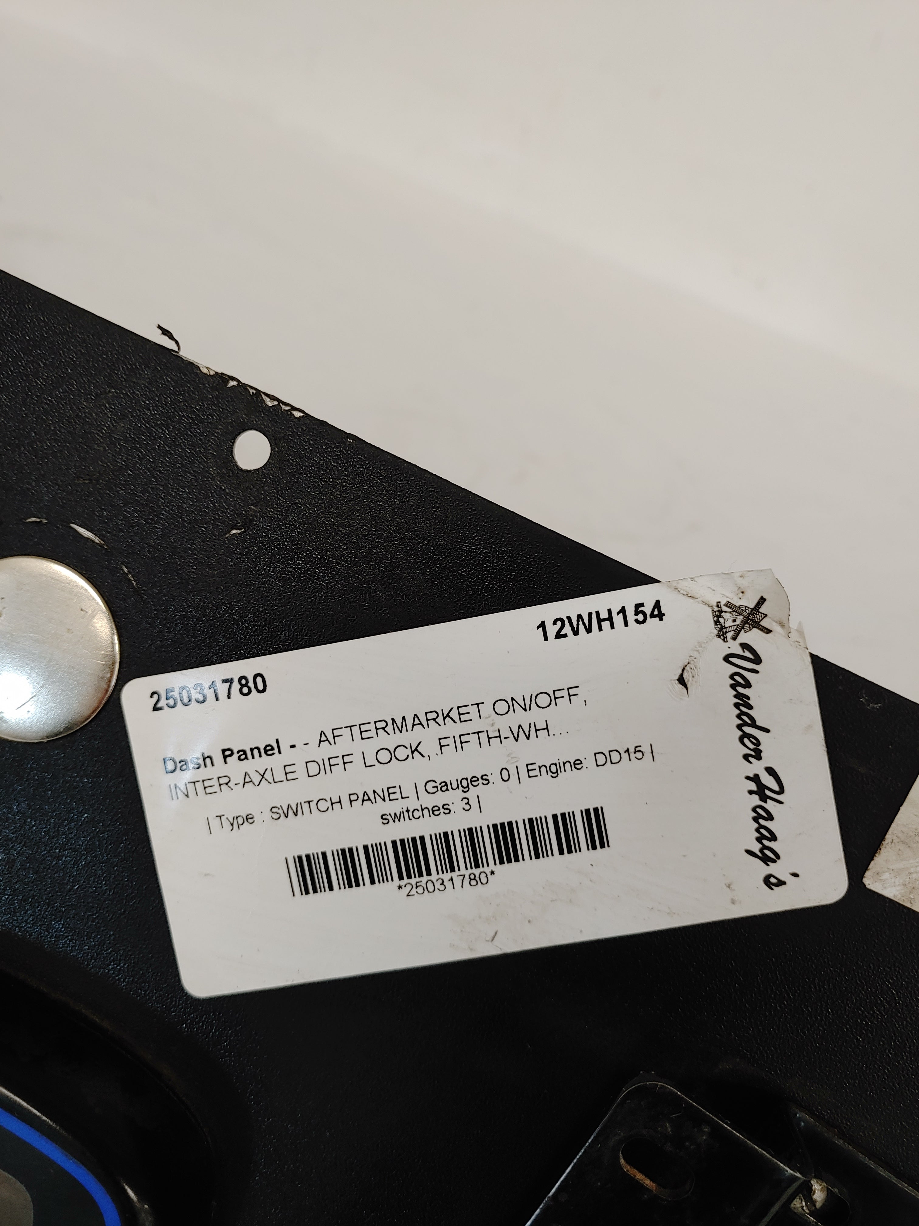 Used Meritor Wabco On-Guard Driver Display Unit w/ Bracket And Valves - P/N 400 850 846 0 (6787511353430)