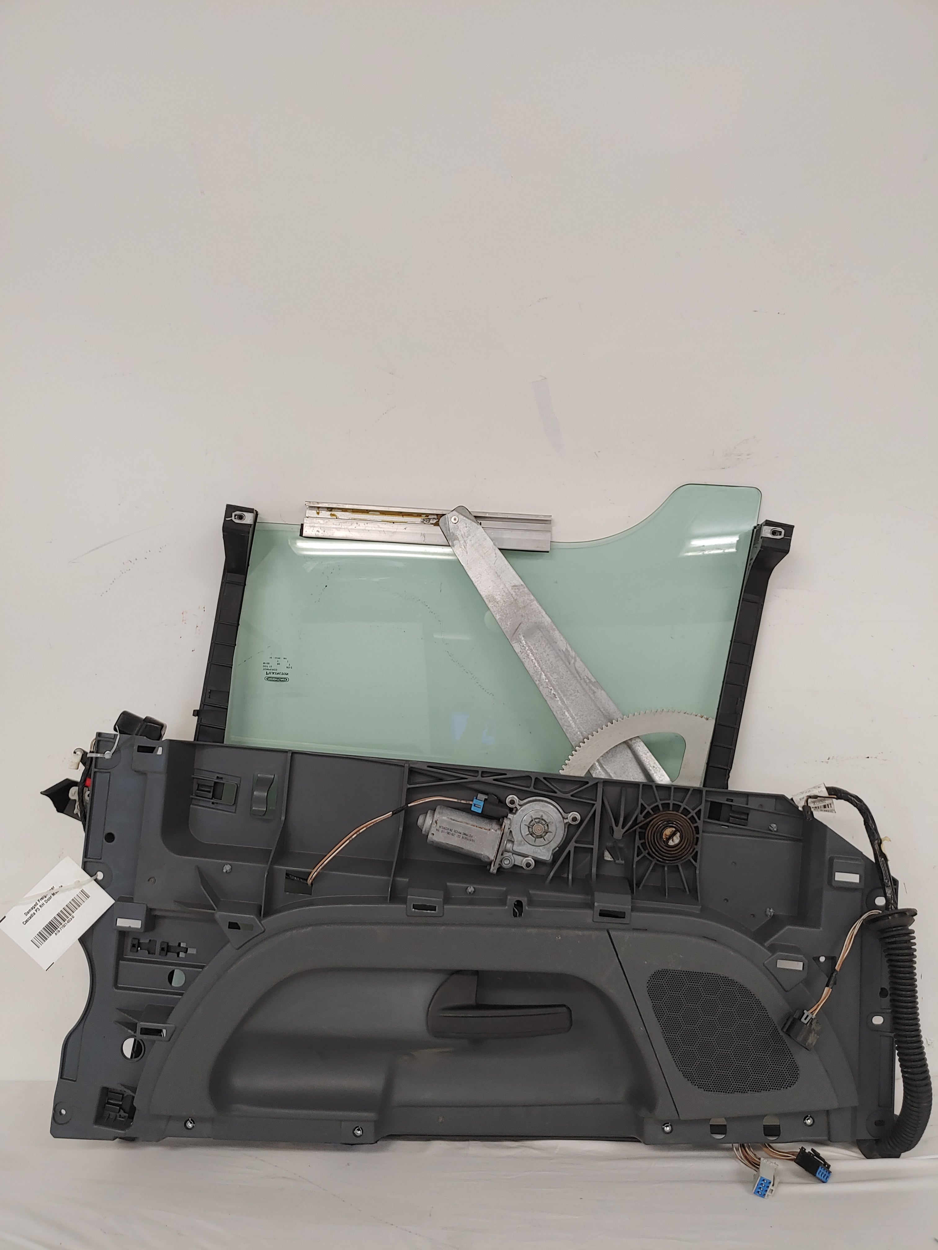 Damaged Freightliner Cascadia P3 RH Door Module - P/N A18-71521-003 (6794206543958)