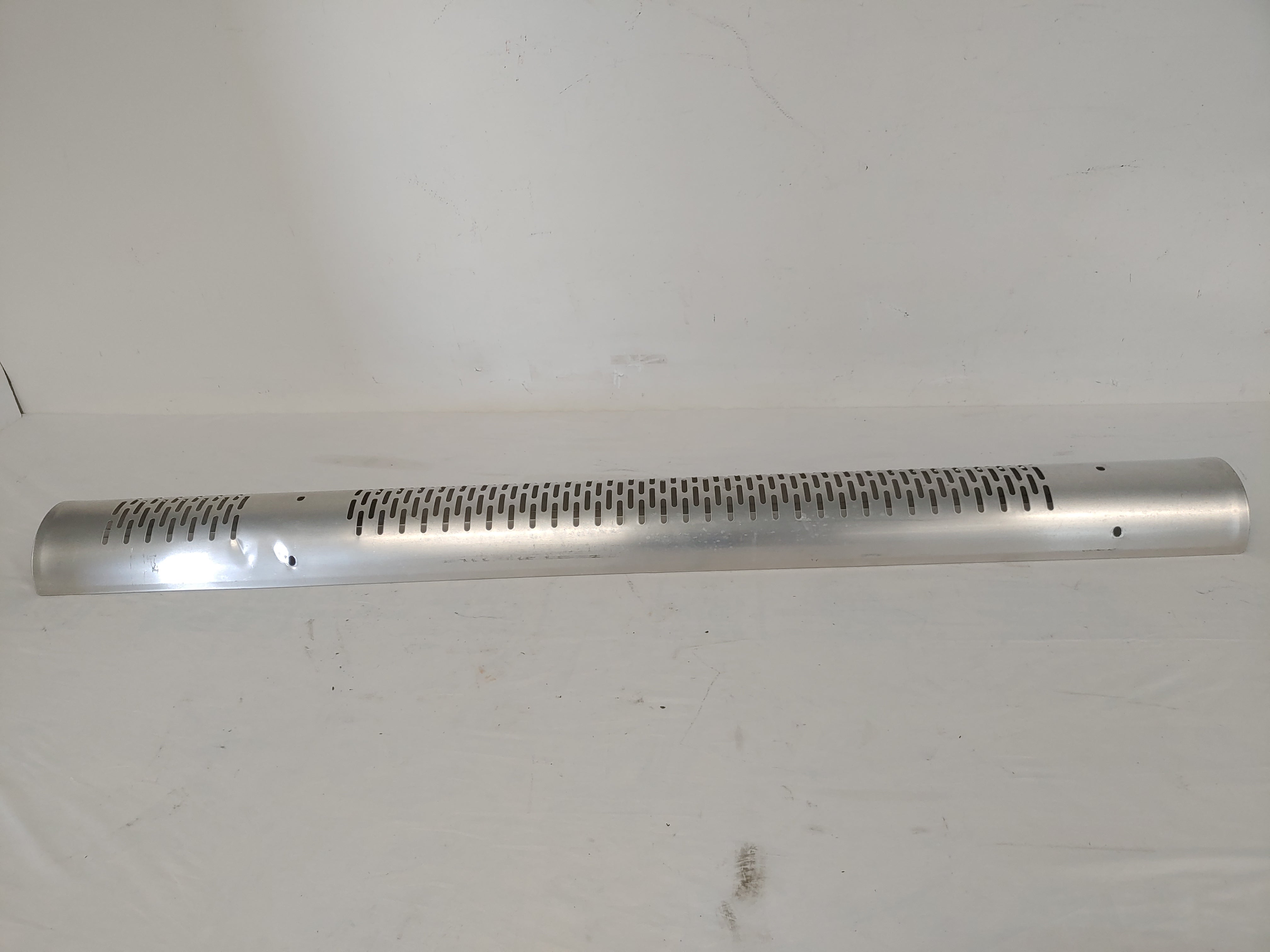 Freightliner Aluminum 4" Short Exhaust Shield - P/N 04-29265-002 (6791953219670)