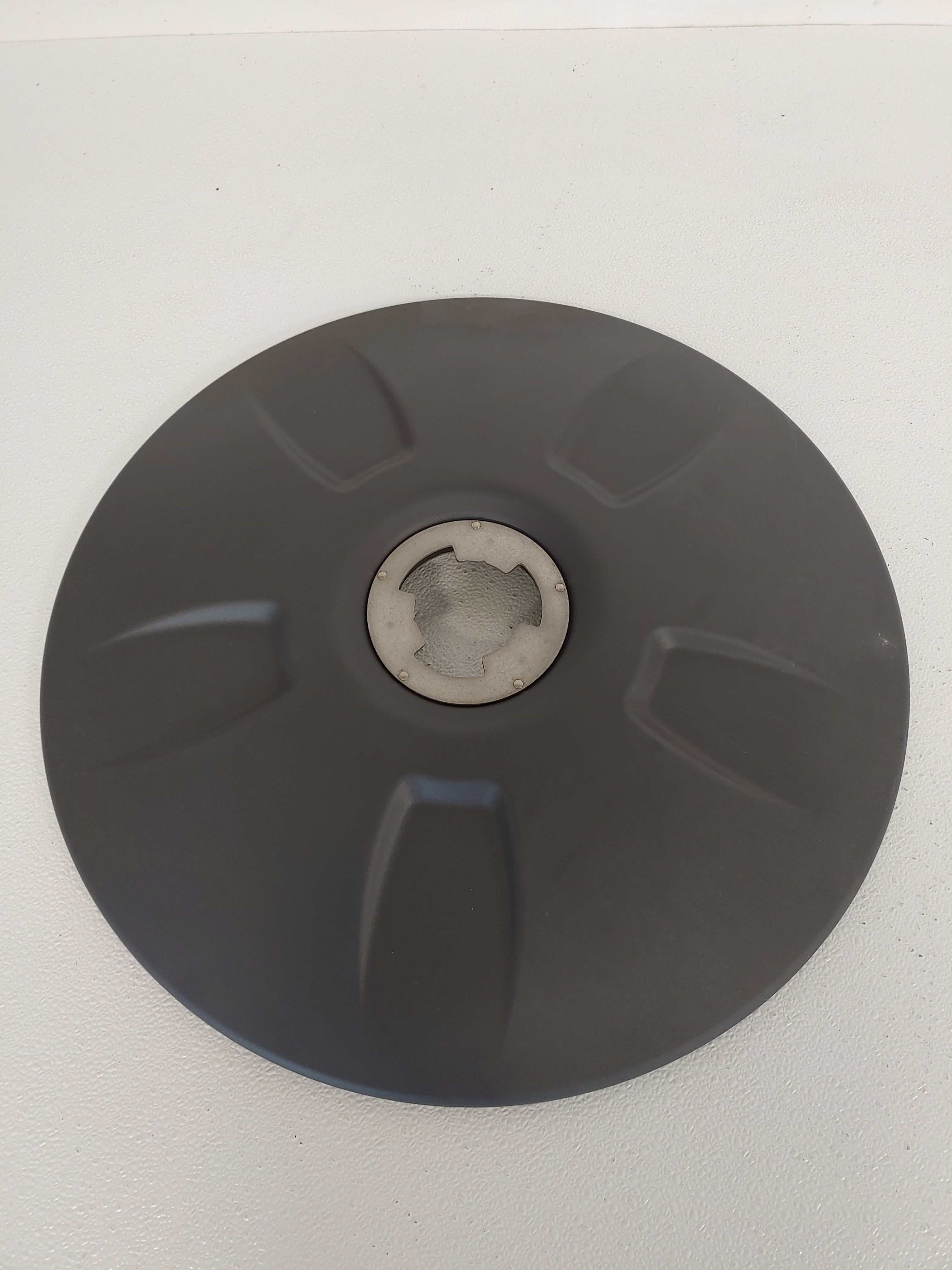 Flow Below™ Standard Gray Dual Wheel Cover Kit - P/N: A22-74255-039 (8164546445628)