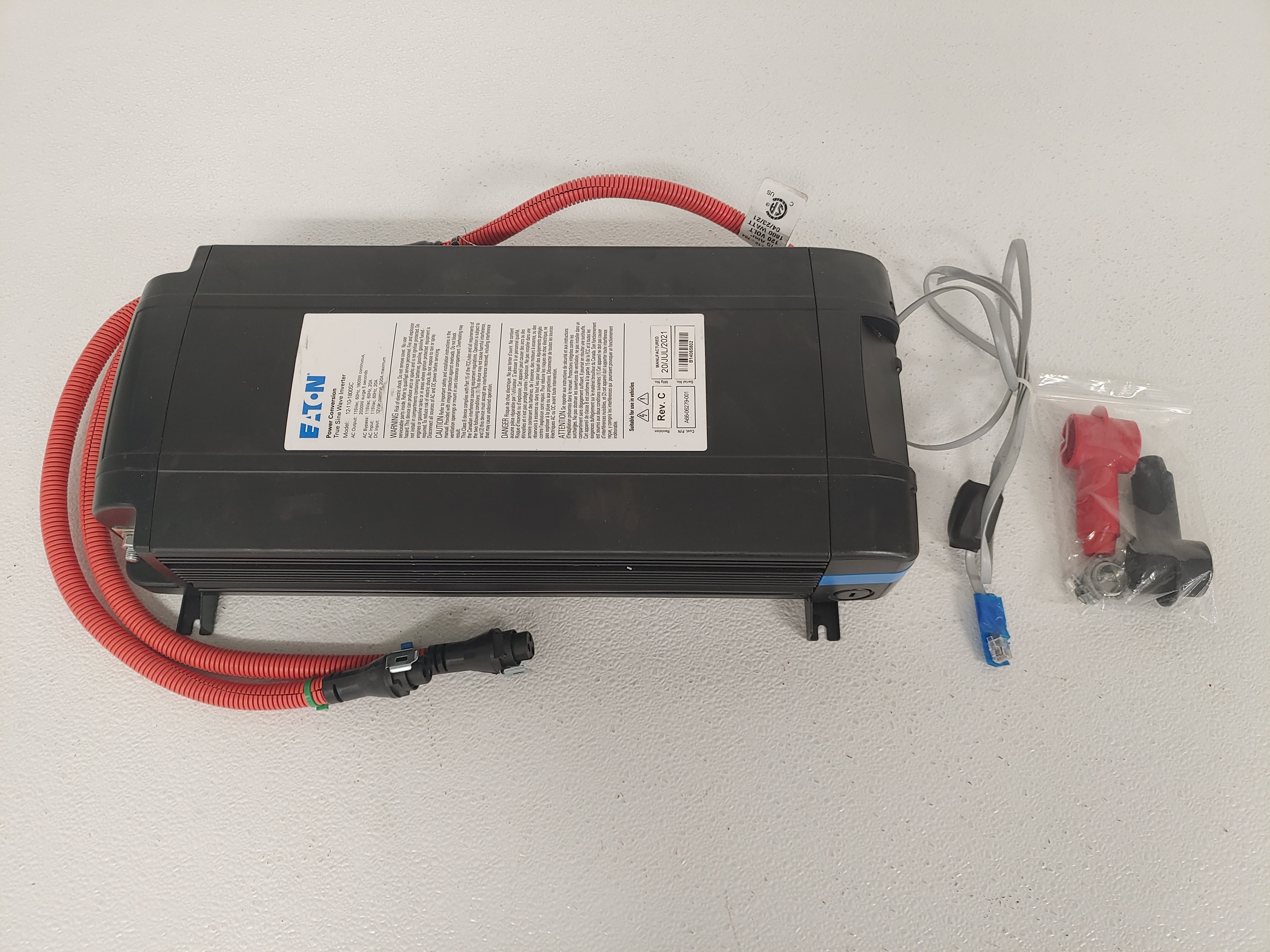 Used Eaton 12.1 V 1800W Inverter w/o Battery Charger - P/N A66-06279-001 (8077689422140)