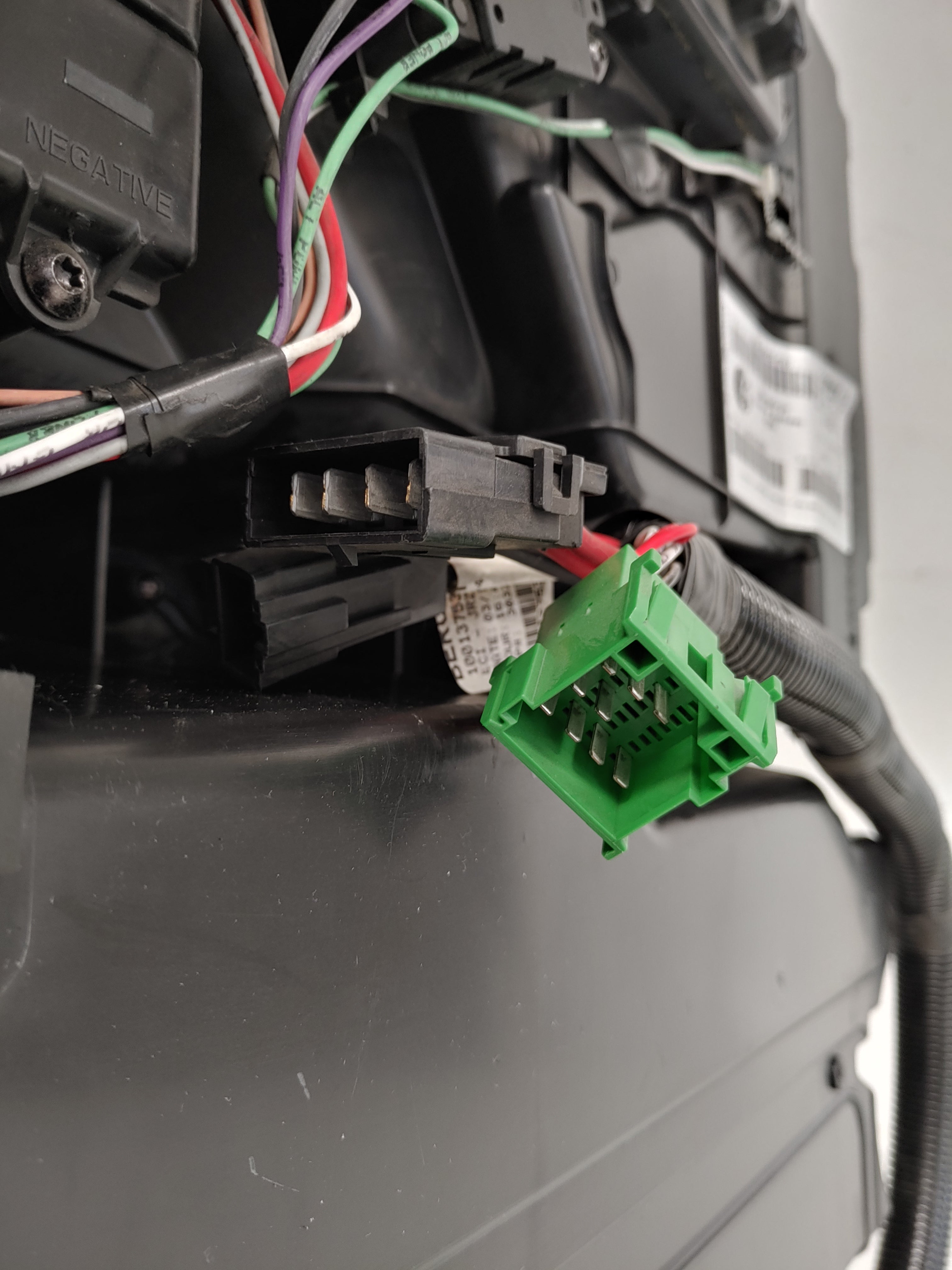 Damaged Bergstrom FTL P3 Self PWR HVAC Unit w/ Optical Idle - P/N A22-73602-001 (8068534468924)