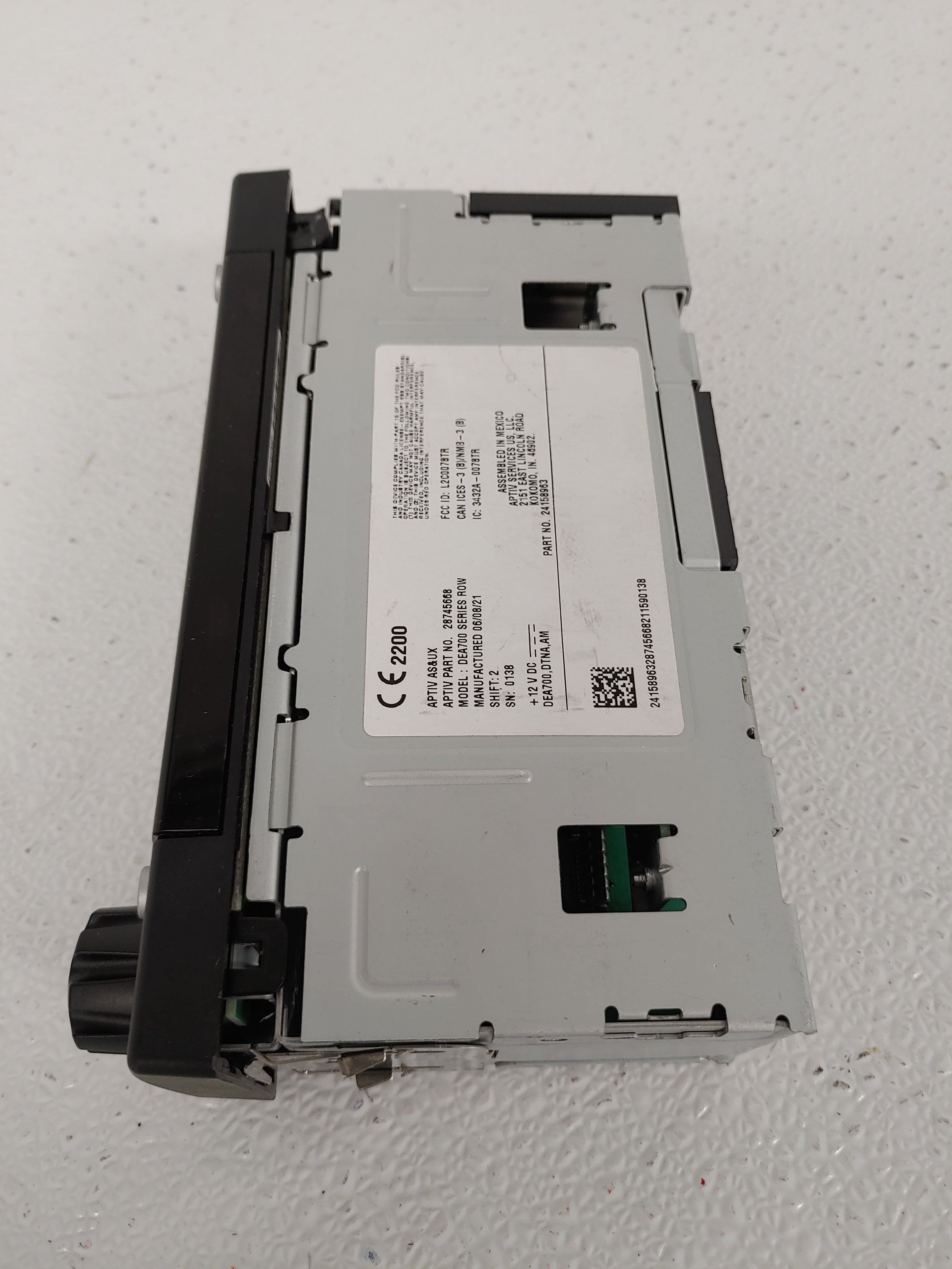 Freightliner DEA700 Radio - P/N A22-78677-000 (8001468793148)