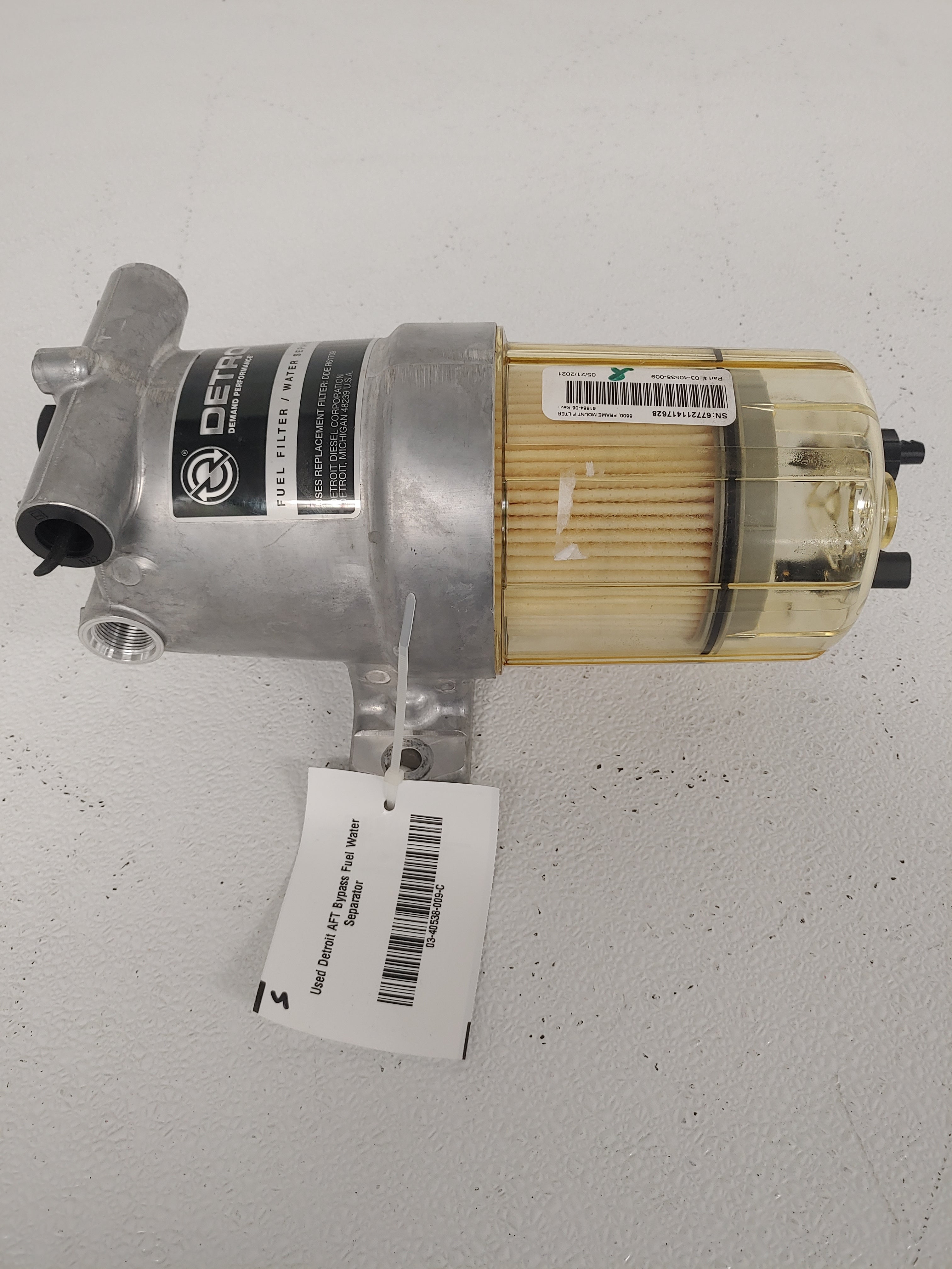 Used Detroit AFT Bypass Fuel Water Separator - P/N 03-40538-009 (6829091913814)