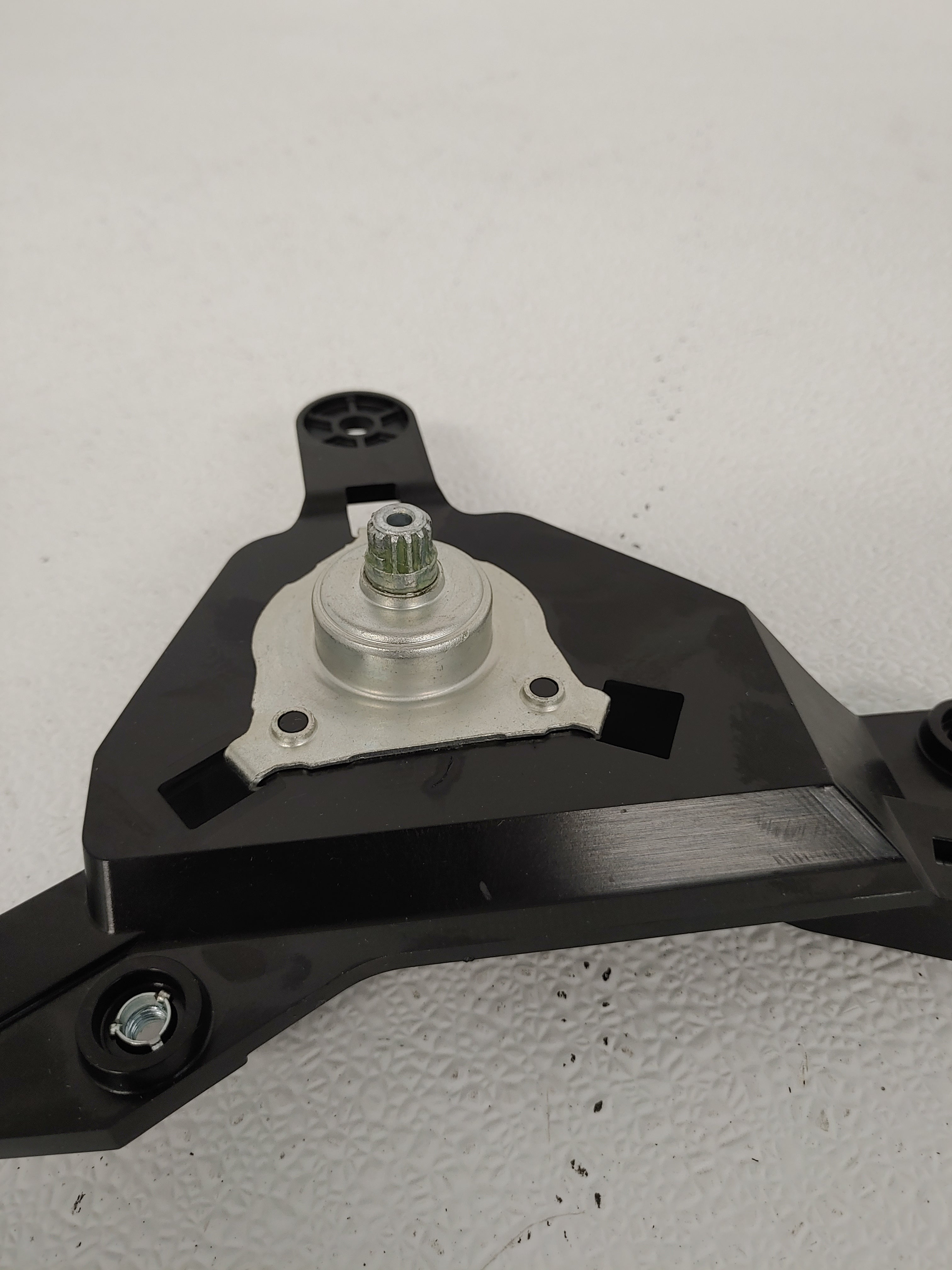 Freightliner M2 LH Manual Window Regulator Assy - P/N A18-73883-000 (6830794375254)