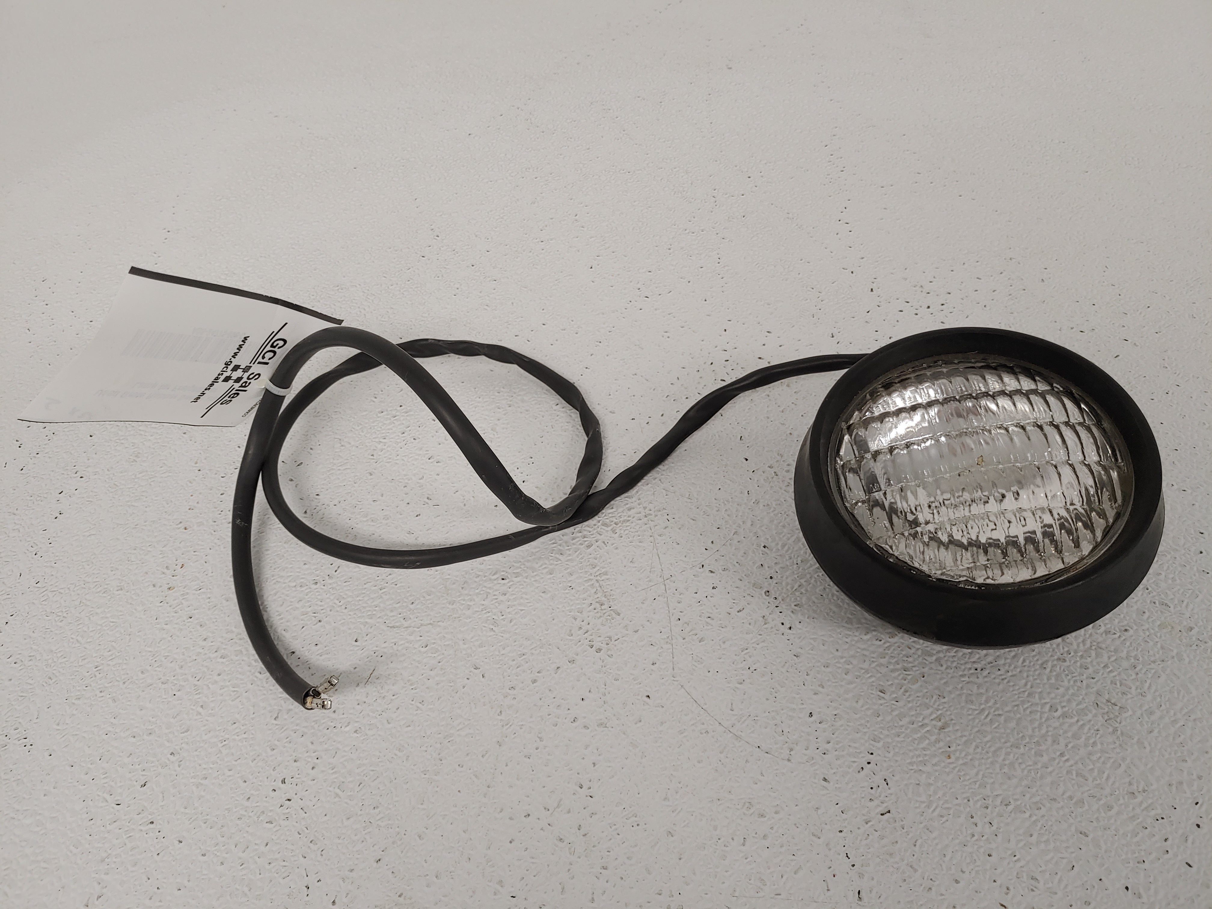 Used Grote Rubber Swivel Utility Lamp for Freightliner - P/N A06-24775-008 (6830843723862)