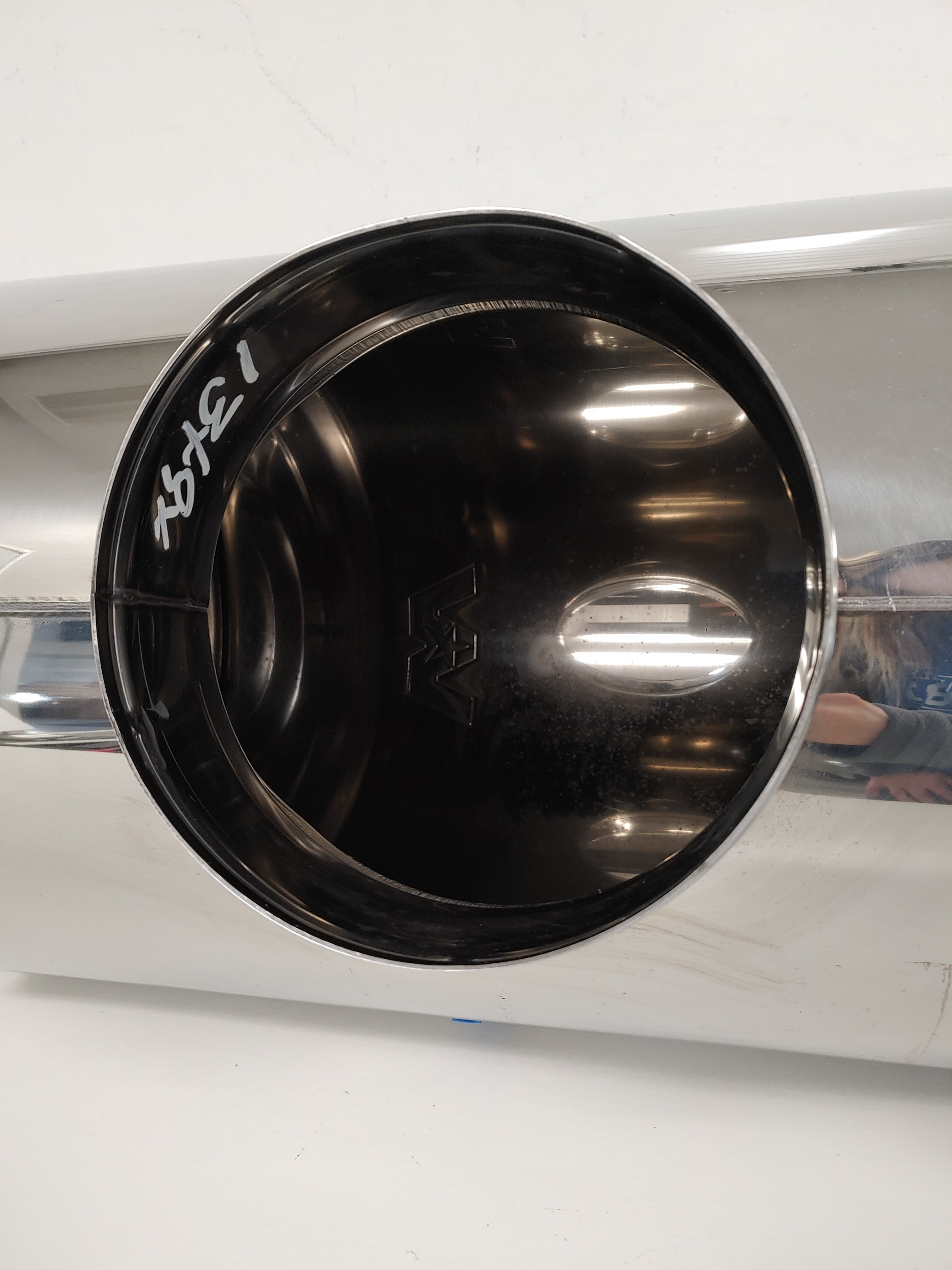 Used Donaldson Western Star Intake Air Cleaner w/o Filter - P/N 03-38646-000 (8073631859004)