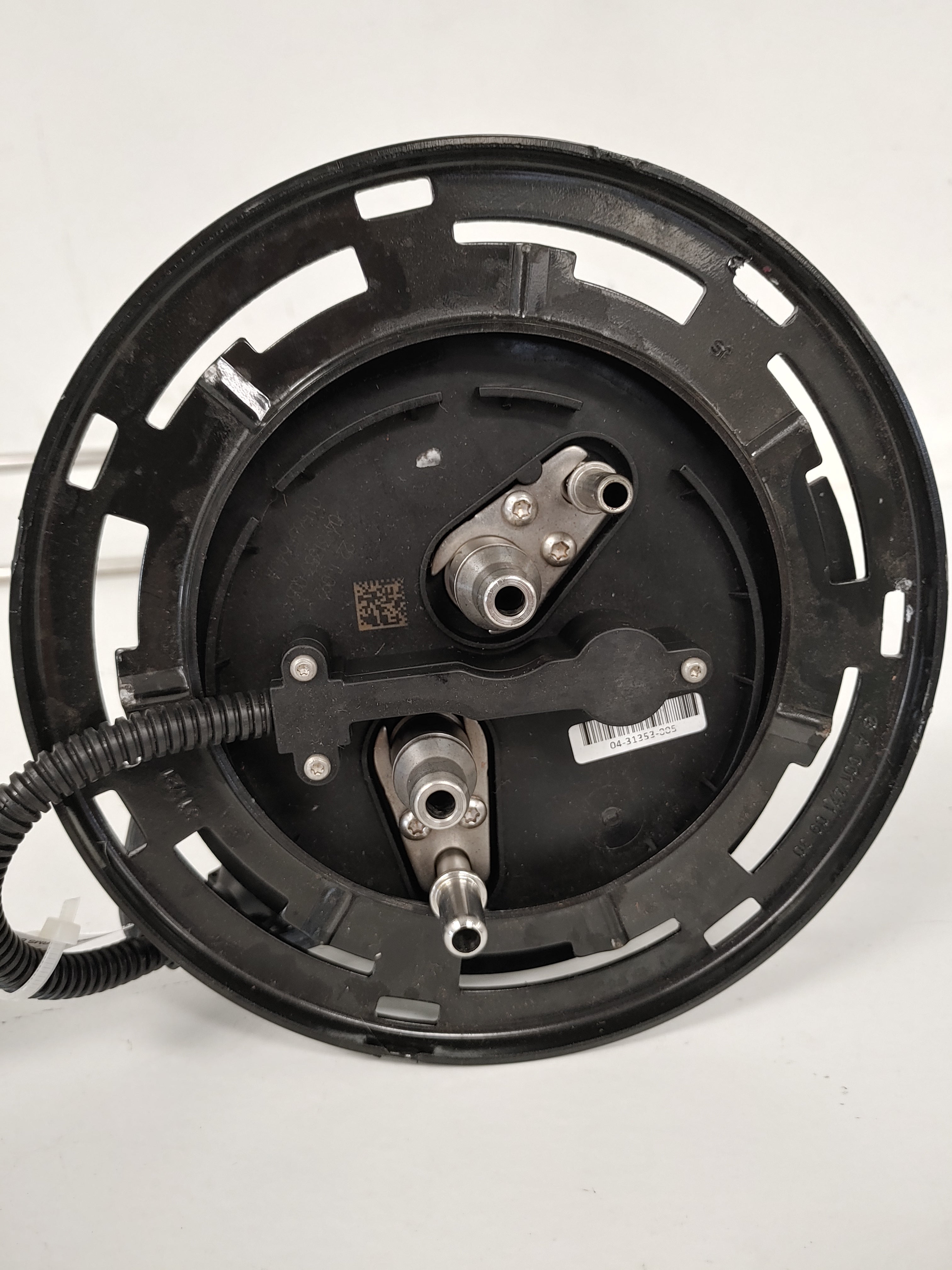 Cummins SAE Flange Connector SSI DEF Tank Header - P/N 04-31353-005 (8081648255292)