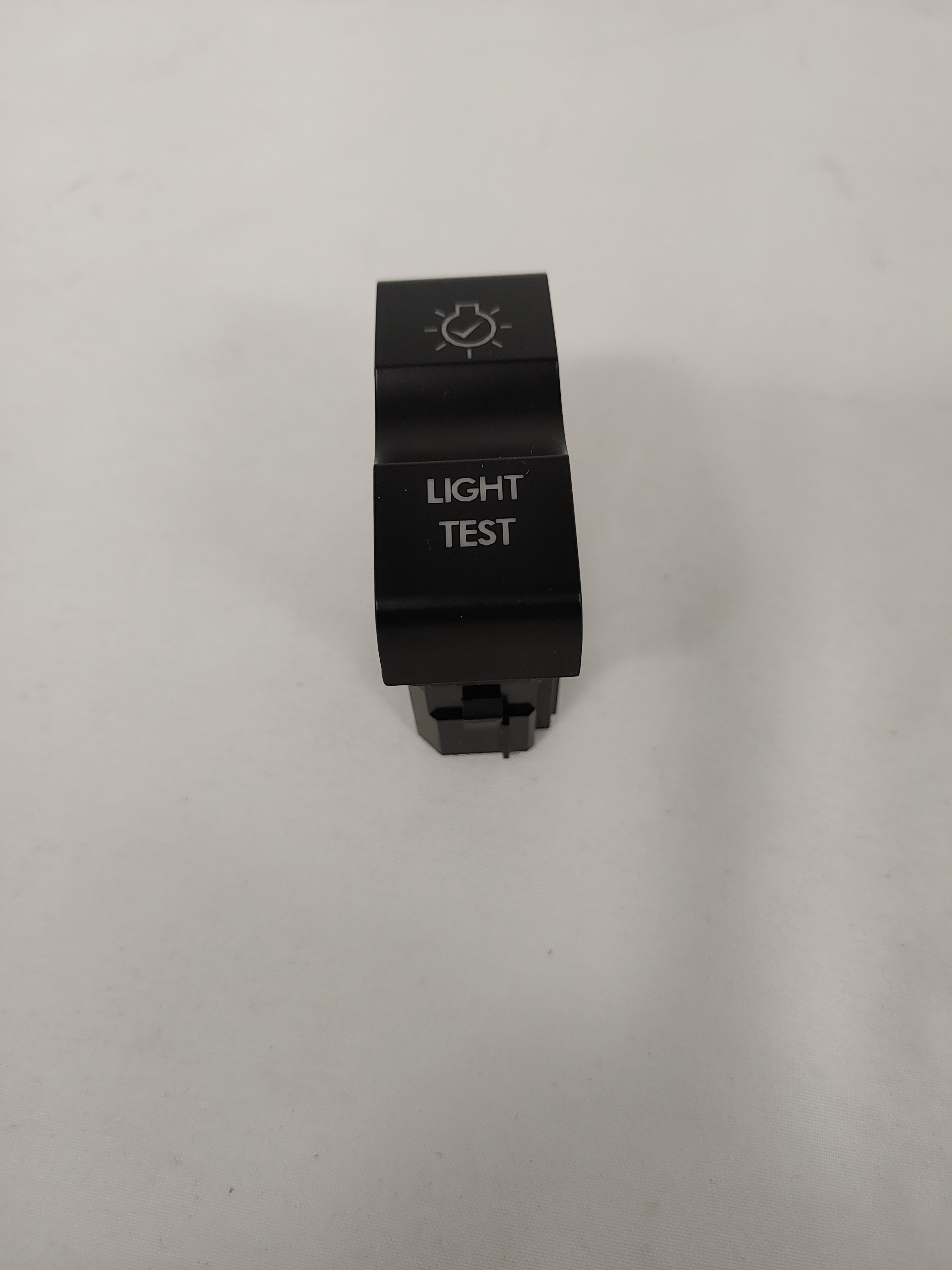 Freightliner Light Test HWD Rocker Switch - P/N A06-53783-824 (8034164015420)