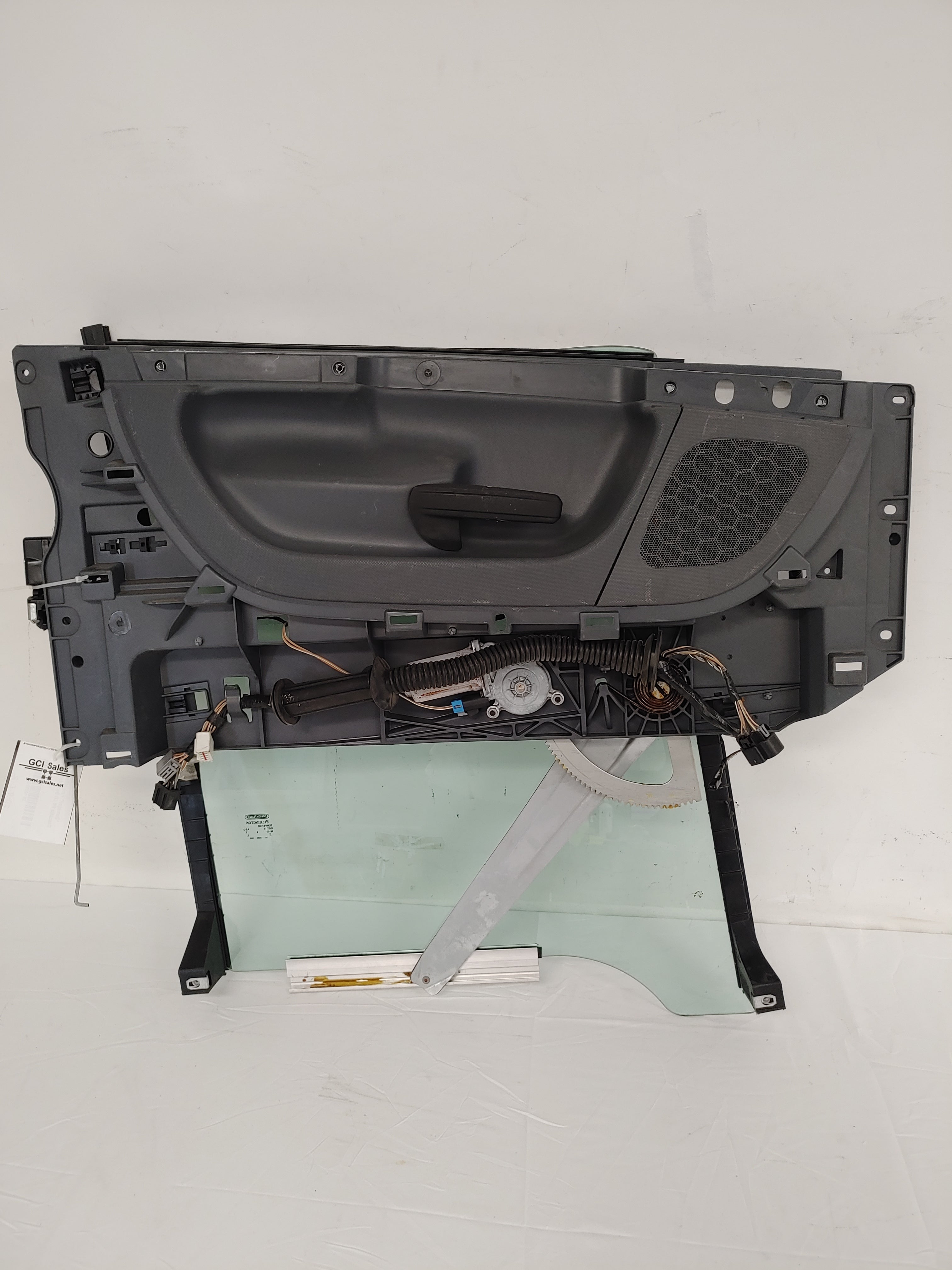 *Damaged* Freightliner Cascadia P3 LH Door Module - P/N A18-68937-004 (8148829274428)