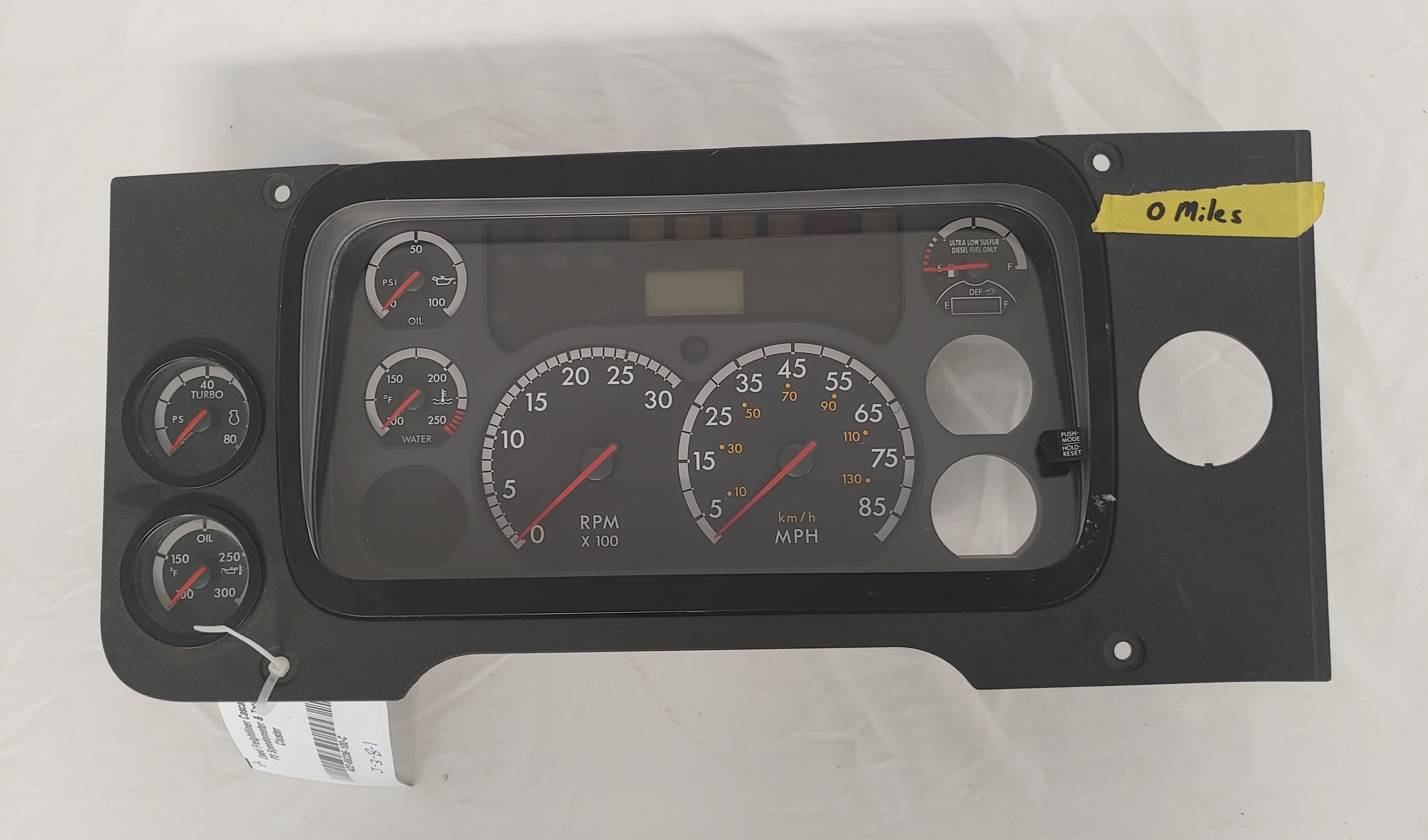 Used Freightliner Cascadia P3 Speedometer & Tach Cluster - P/N A22-66236-100 (3939793010774)