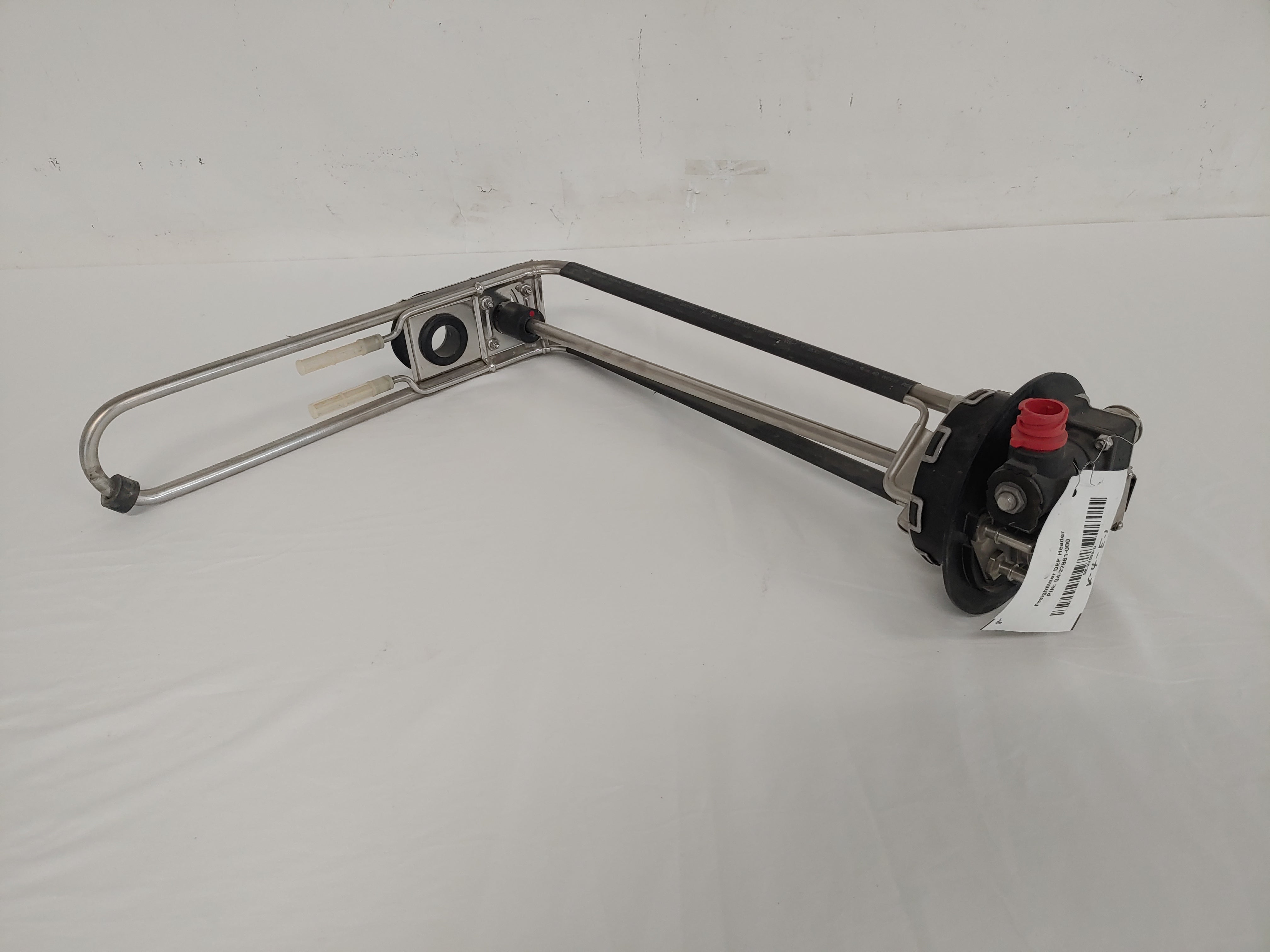 Damaged Freightliner DEF Tank Header - P/N 04-27881-000 (4508145614934)