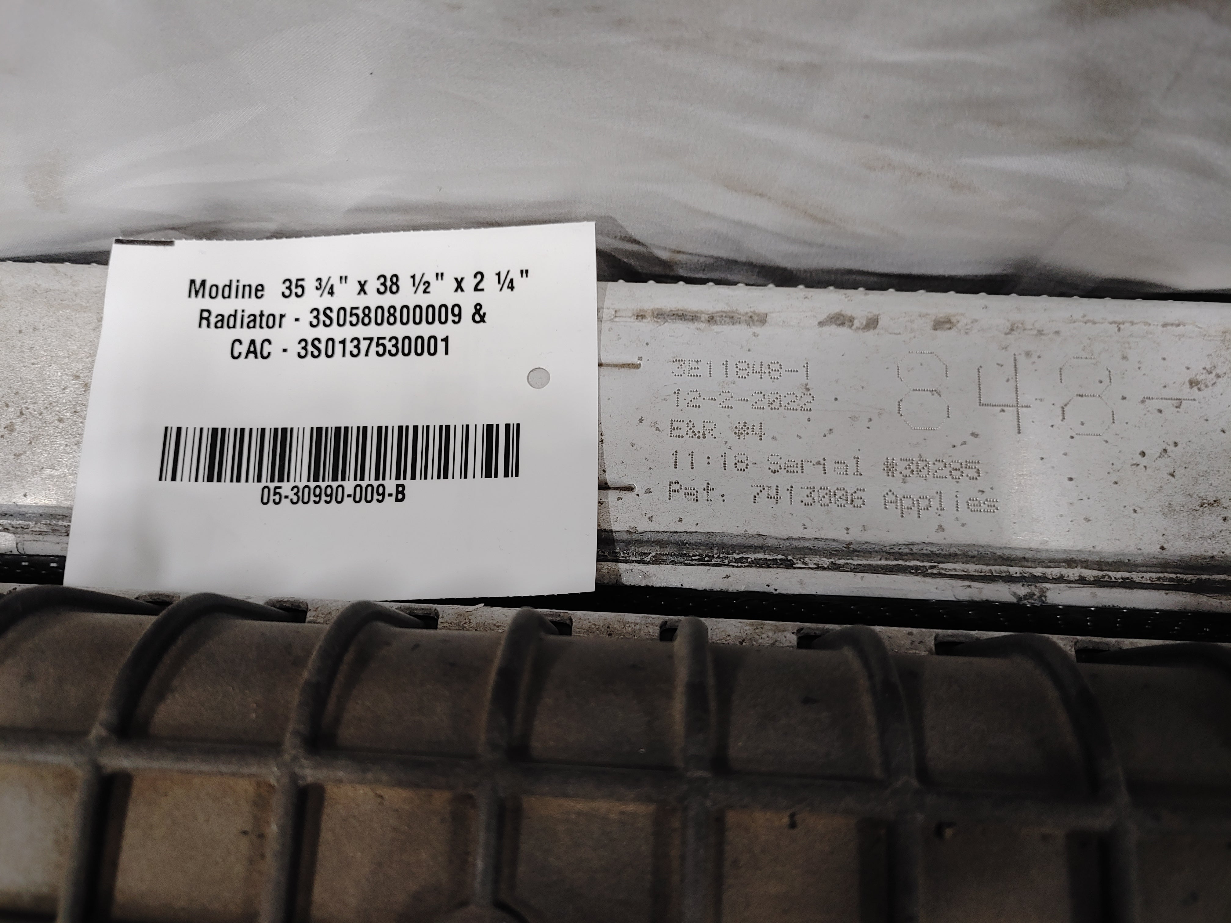 Modine 35 ¾" x 38 ½" x 2 ¼" Radiator - 3S0580800009 & CAC - 3S0137530001 (8240638099772)
