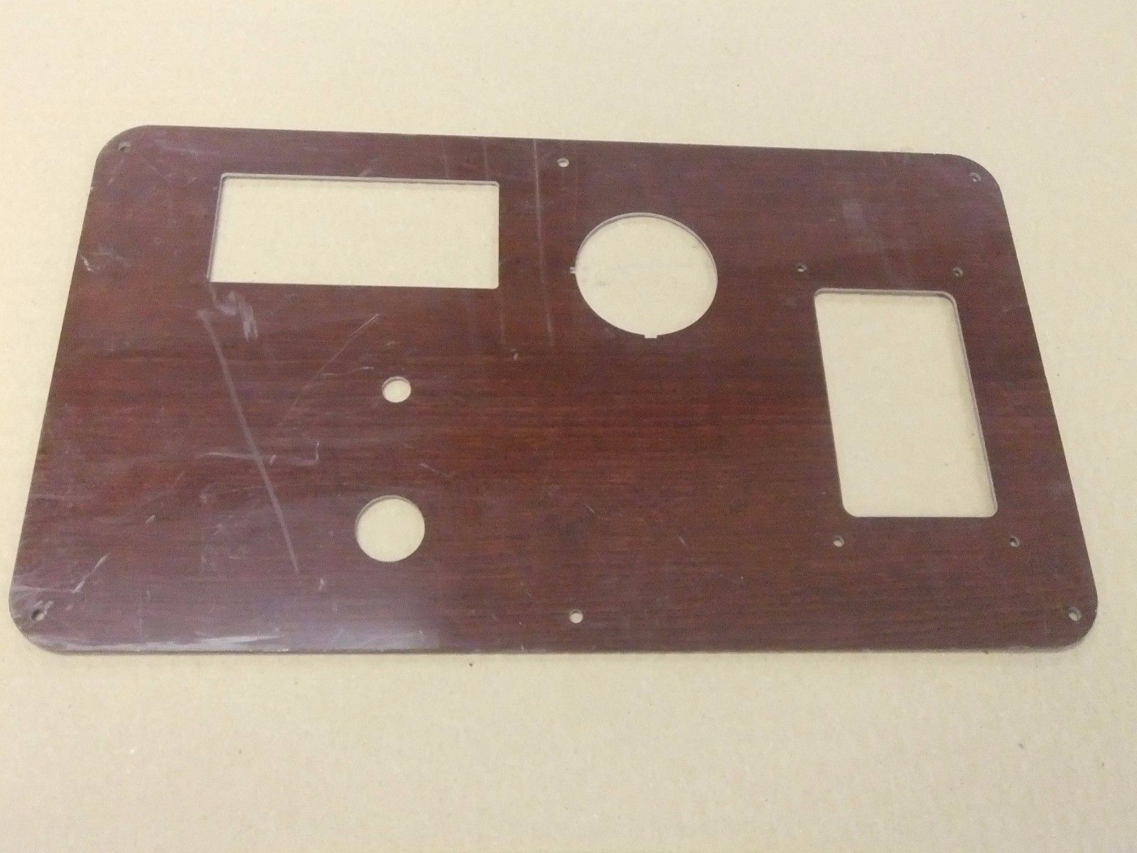 Freightliner Woodgrain Finish Dash Gauge Panel - Cherry - P/N 18-67308-204 (3939543941206)