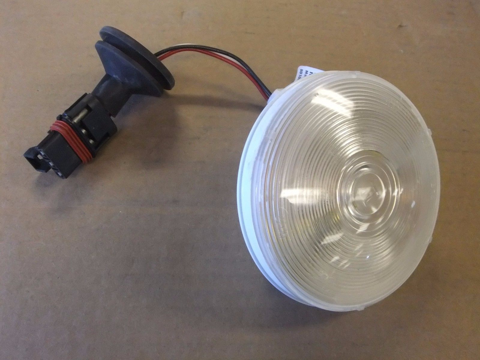 Freightliner Turn Signal Lamp w/ Harness - 106 HD, M2 - P/N A06-49322-001 (3939705716822)