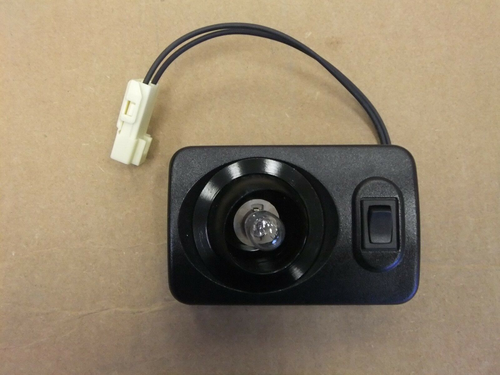 Grakon Interior Reading Light w/Switch No Cover - P/N: 86401-3436 - GNI: 4099W (3939671572566)