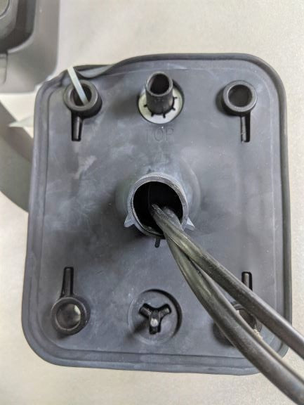 Used Freightliner Cascadia LH Chrome Mirror Assy - P/N A22-61257-015 (5005722550358)