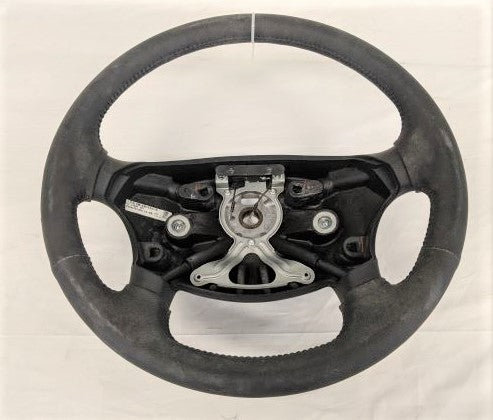 Freightliner Leather Steering Wheel w/ Airbag Hook-Up - P/N A14-15884-001 (3939736977494)