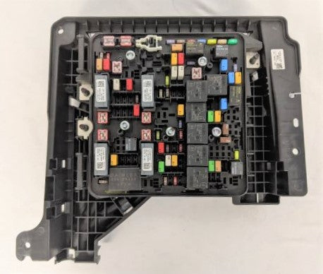 Used Freightliner Power Distribution Module - P/N A06-95486-001 (6592350945366)