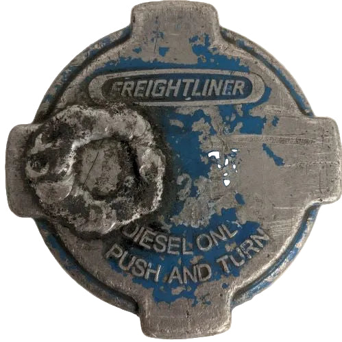 Damaged Freightliner 3.5" 1/4 Turn Diesel Fuel Cap - P/N 03-37017-000 (6583353704534)