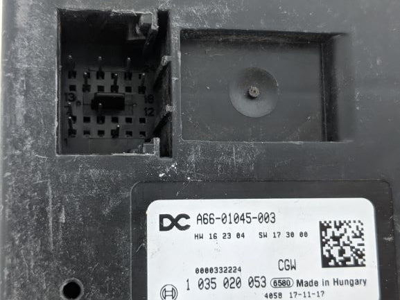 Damaged Gateway P3 Multiplexing ECU Module - P/N A66-01045-003 (6707461390422)