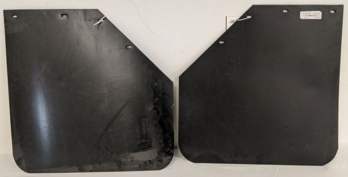 *Set of 2* Used Freightliner 24" Black Plastic Mud Flap w/o Logo - P/N 22-69608-031 (6742986293334)