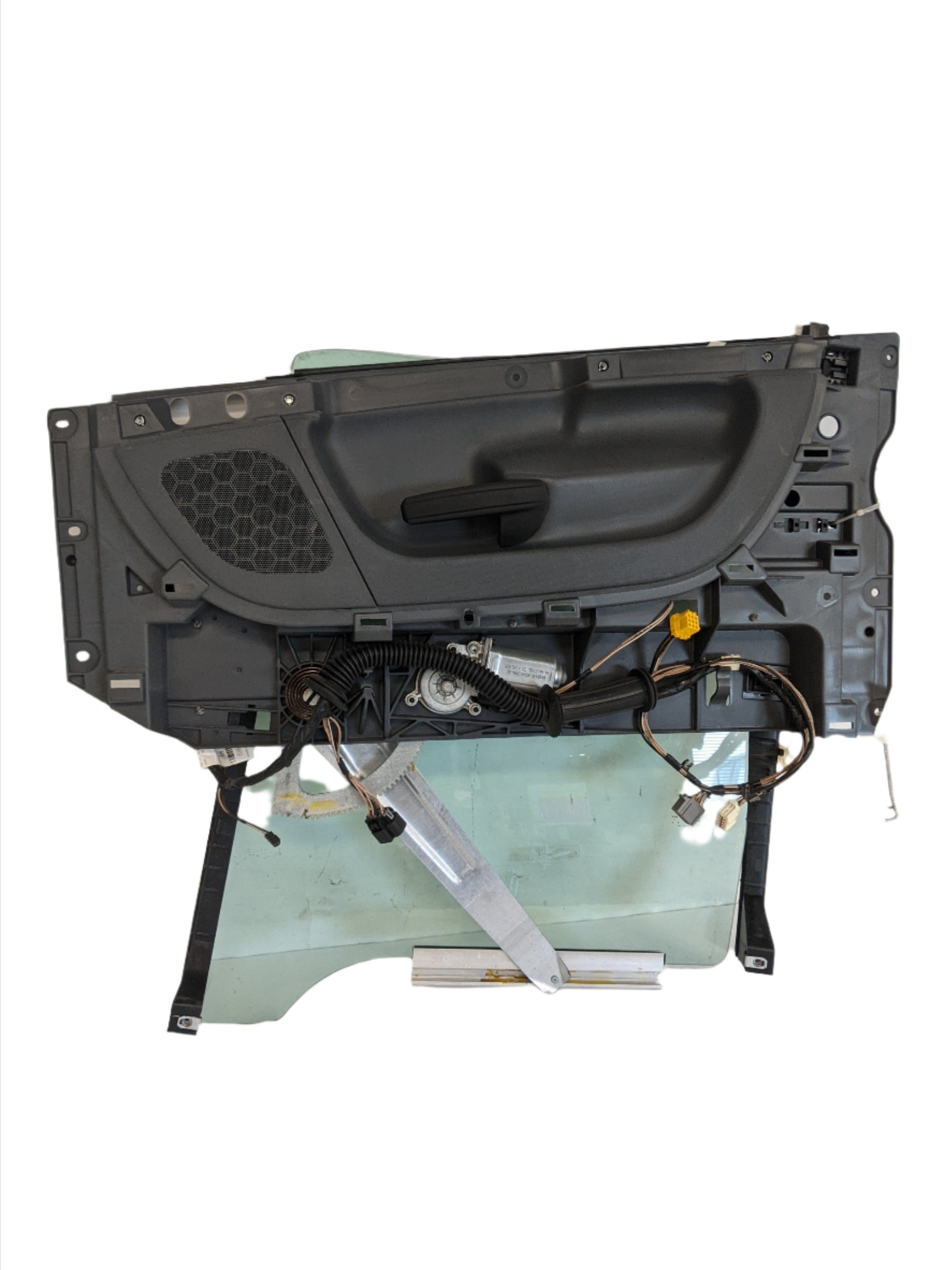 *Damaged Arm* Cascadia P3 RH Power Lock Door Module - P/N A18-68937-003 (8247758881084)