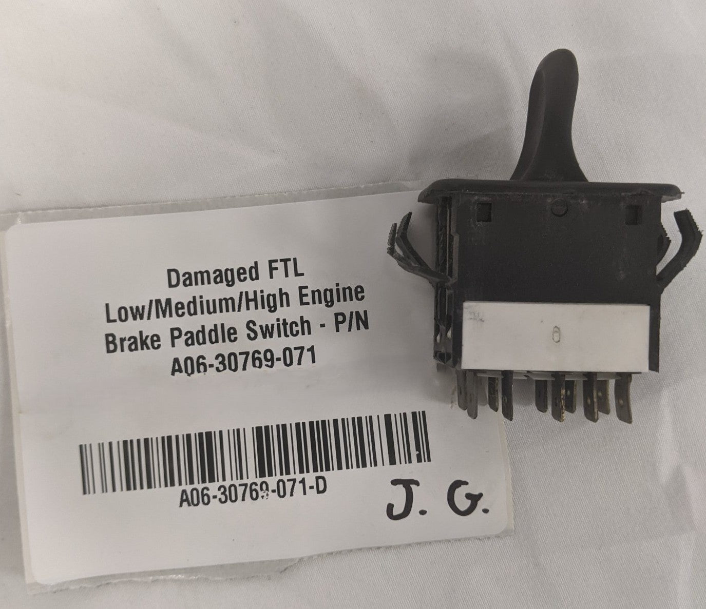 Damaged FTL Low/Medium/High Engine Brake Paddle Switch - P/N A06-30769-071