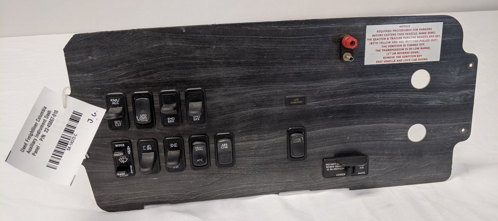 Freightliner Columbia Instrument Dash Panel (22-45867-010) - Used